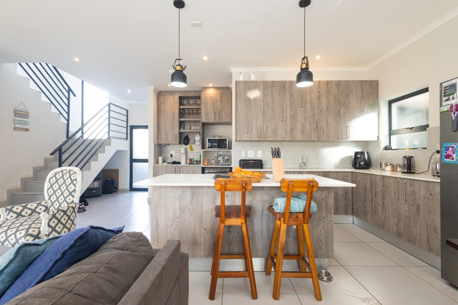 3 Bedroom Property for Sale in Parklands North Western Cape